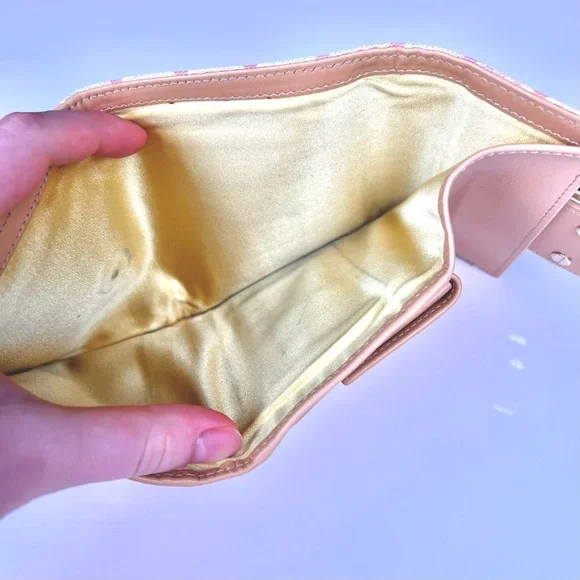 RESERVED Fendi Compact Pink Wallet With Box - Picture 6 of 6